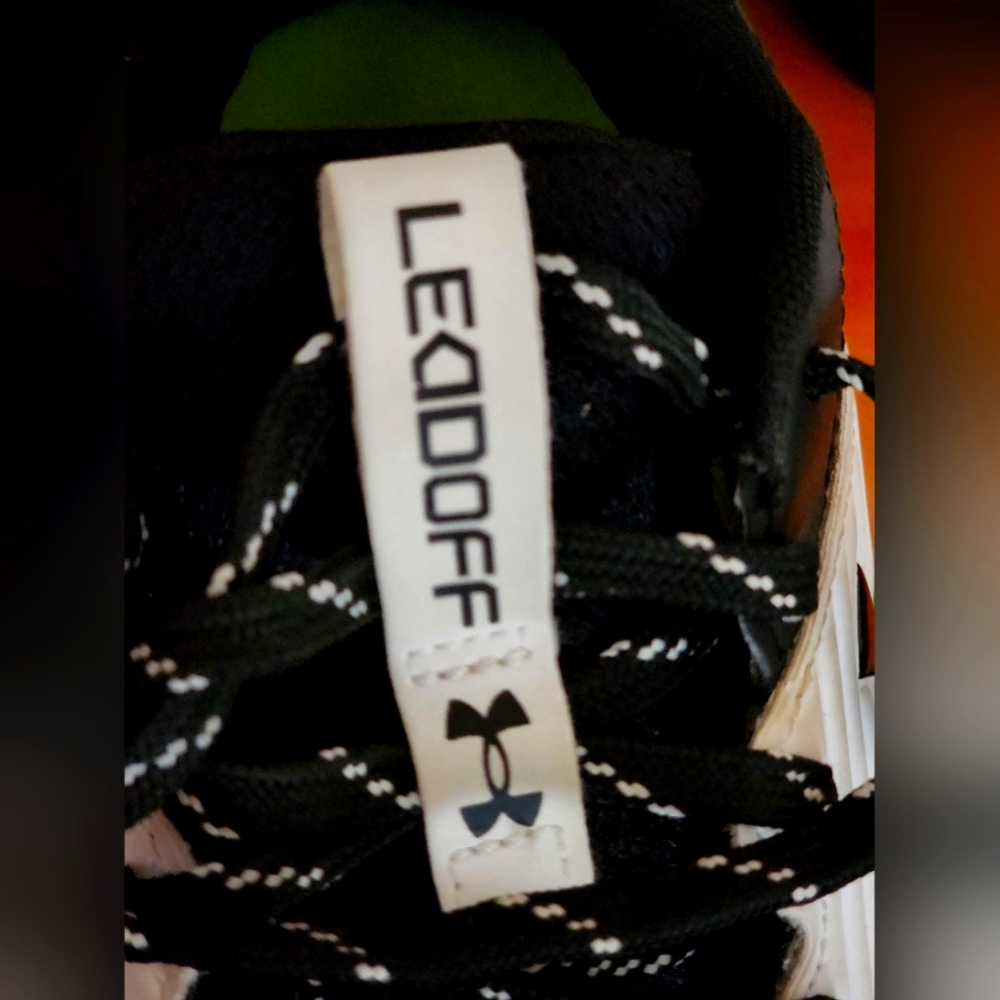 Under Armour Leadoff Boys Baseball Cleats